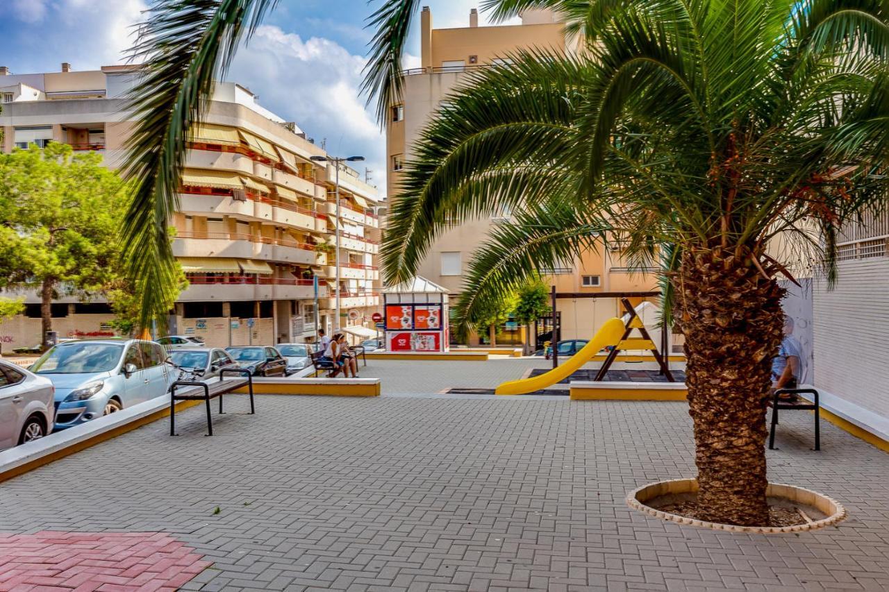 Apartment Studio Playa Del Cura Torrevieja Exteriör bild
