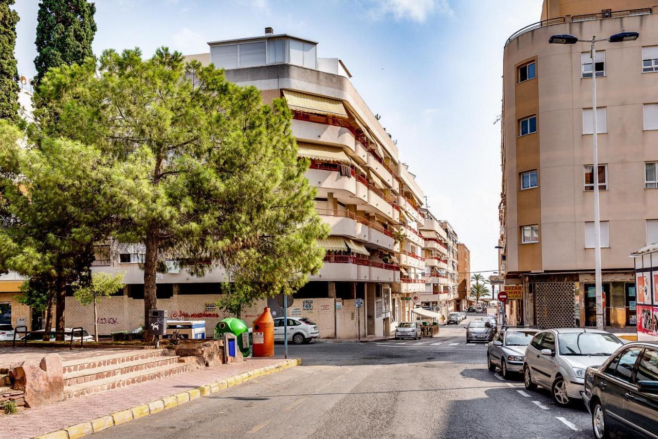Apartment Studio Playa Del Cura Torrevieja Exteriör bild
