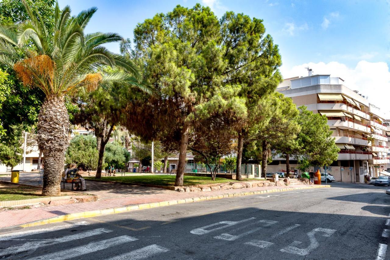 Apartment Studio Playa Del Cura Torrevieja Exteriör bild