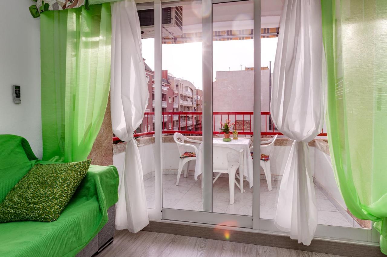 Apartment Studio Playa Del Cura Torrevieja Exteriör bild